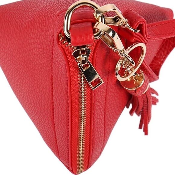 ⭐️Host Pick⭐️ Pyramid Shaped Tassel Leather Wristlet/Clutch - Picture 9 of 15
